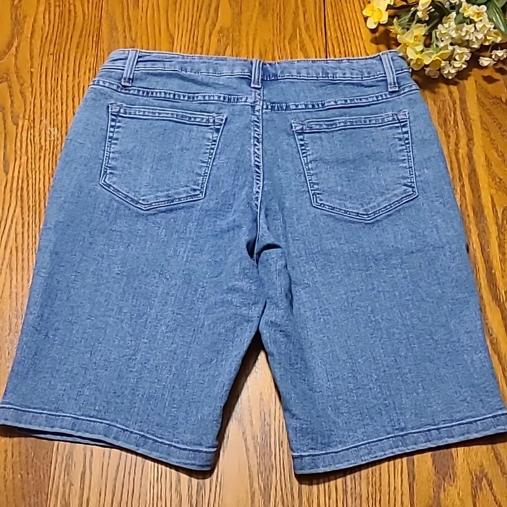 Lee Riders Midrise Denim Shorts - Ladies 10R - Picture 9 of 9